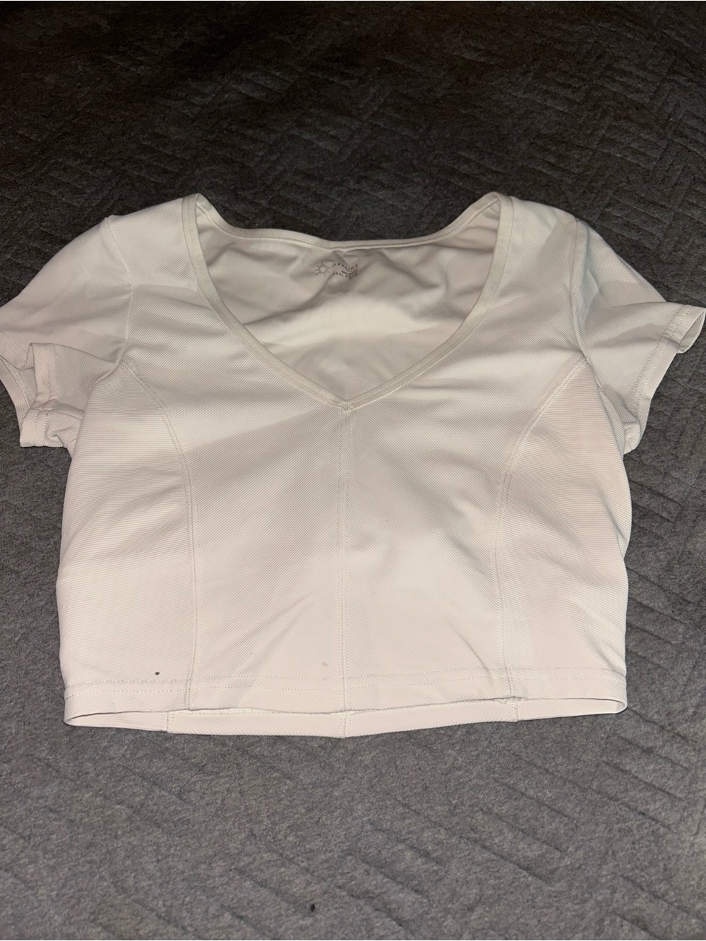 Cropped V-Neck White Short Sleeve Top